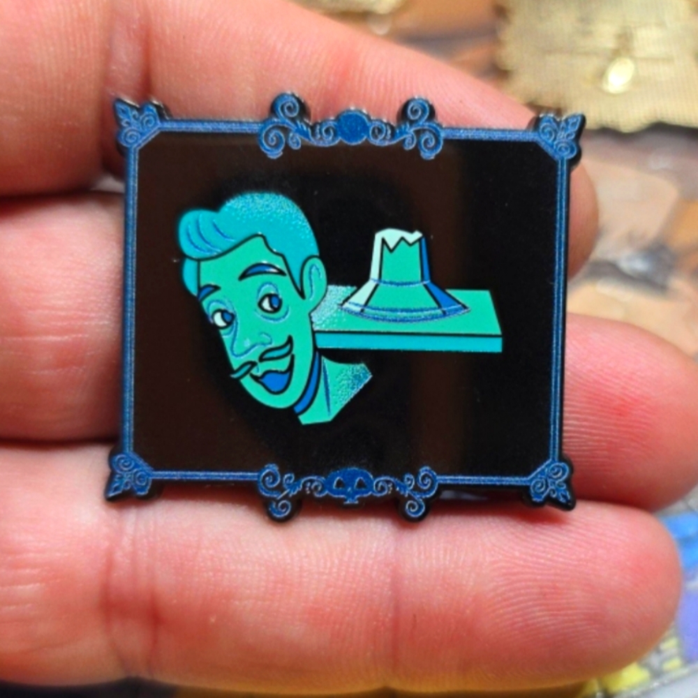 Haunted Mansion Portrait Pin